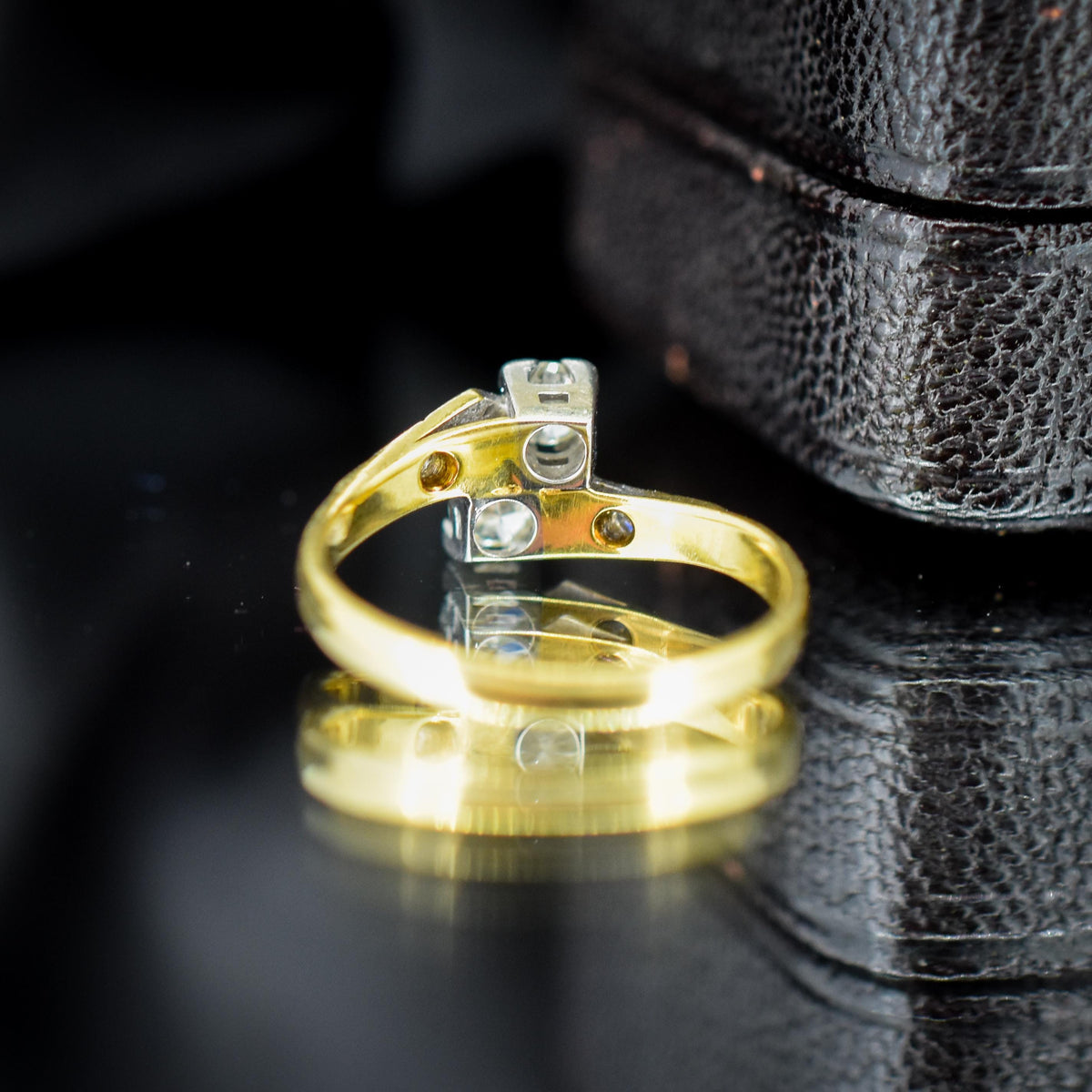 Antique Art Deco Diamond 'Toi Et Moi' Two Stone Twist 18ct Gold Engagement Ring