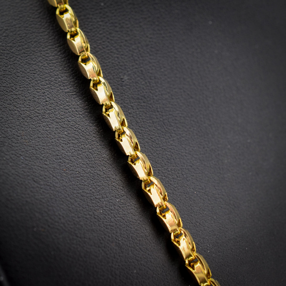 Antique 9ct Yellow Gold Tulip Link Fancy Chain Necklace with Dog Clip | 19.75"