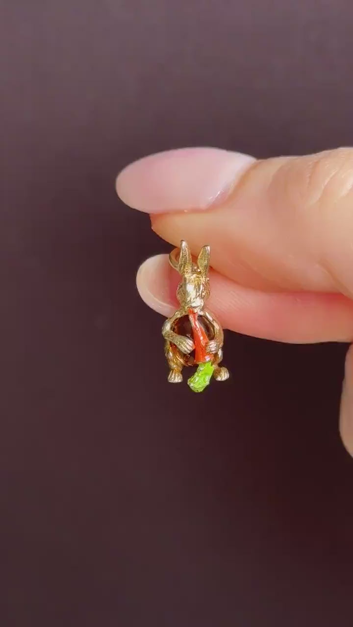 Vintage Rabbit Bunny Enamel Carrot 9ct Yellow Gold Charm