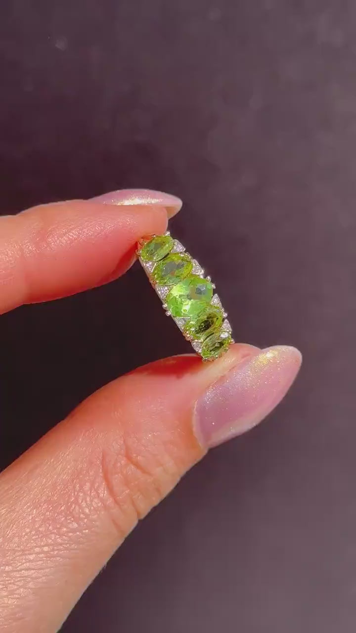 Peridot and Diamond Five Stone 9ct Yellow Gold Scroll Ring Band | Antique Style