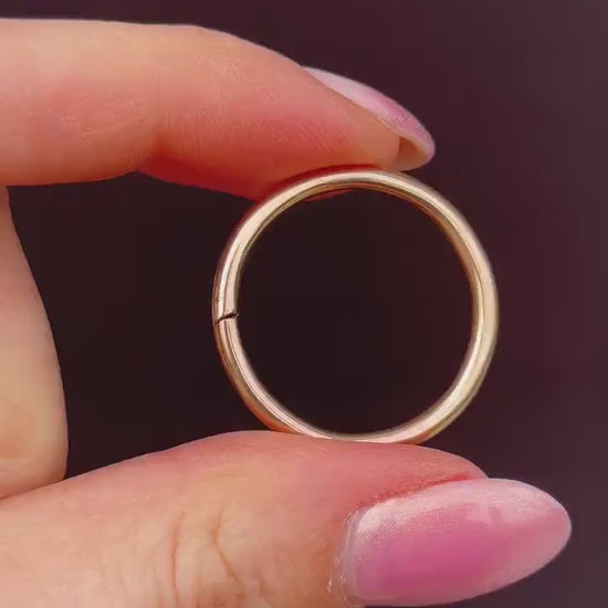 Antique Large 9ct Gold Split Ring, 27mm