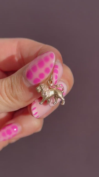 Vintage 9ct Yellow Gold Lion Animal Charm Pendant | Dated 1969