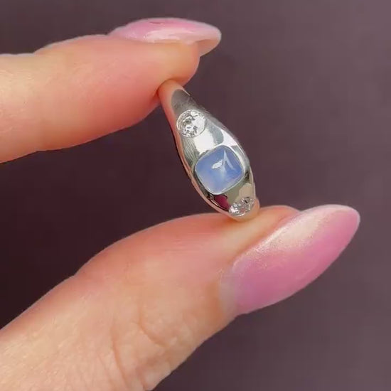 Sugarloaf Star Sapphire and Diamond Three Stone Platinum Band Ring