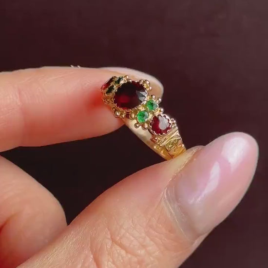 Antique Garnet and Emerald 15ct Gold Scroll Ring | Dated 1887