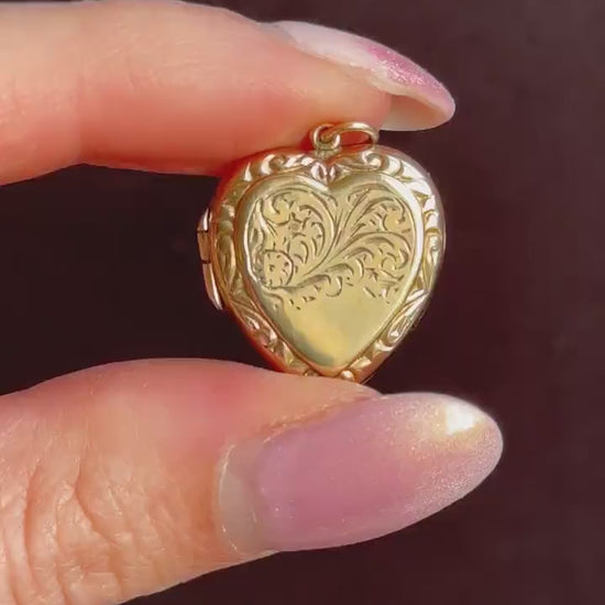 Vintage 9ct Yellow Gold Engraved Fancy Heart Locket Pendant