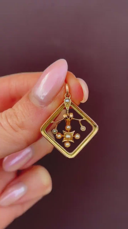 Antique 9ct Gold Pearl Floral Pendant