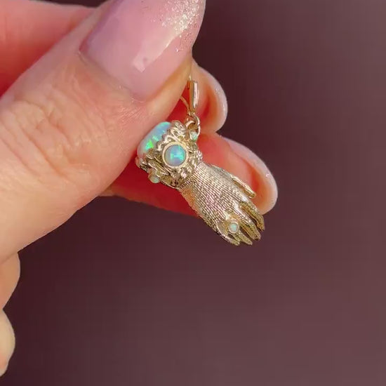 Opal 9ct Yellow Gold Hand Figa Charm Pendant