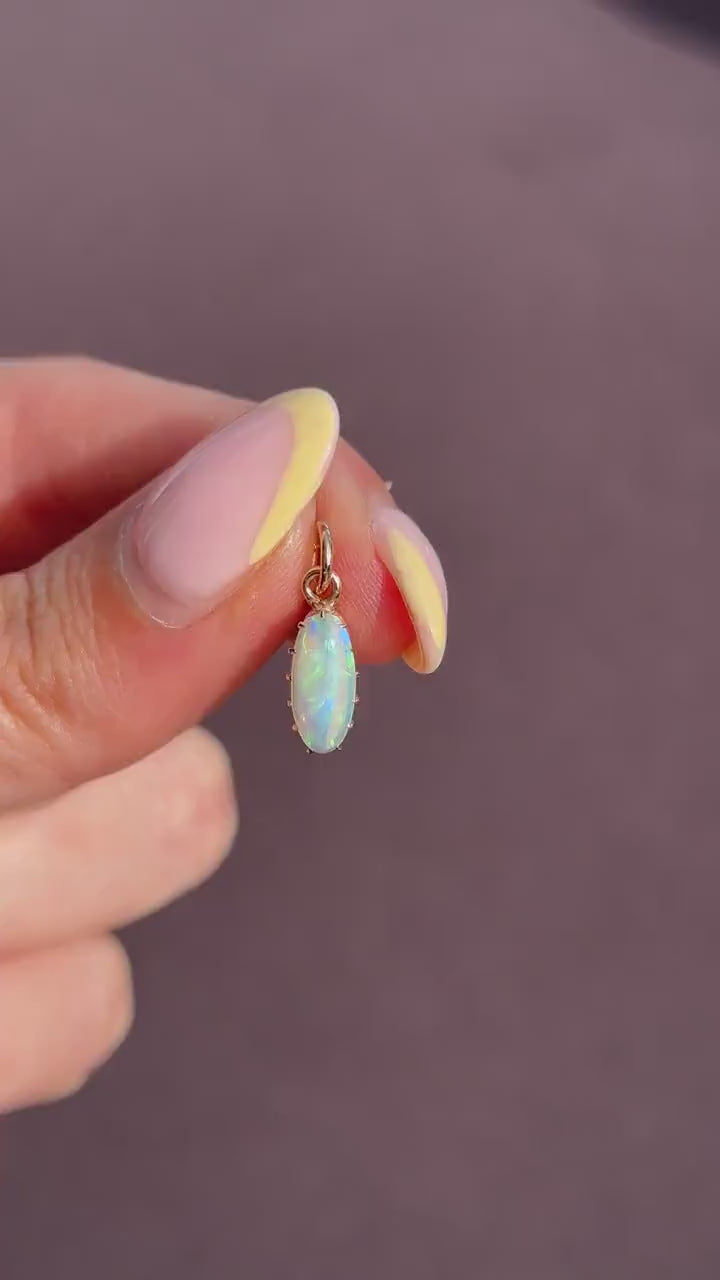 Antique 15ct Gold Natural Solid Opal Oval Charm Pendant