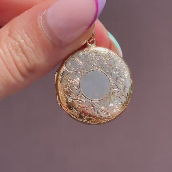 Antique 9ct Gold Engraved Round Fancy Locket | Birmingham 1919