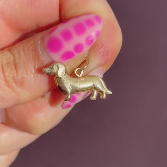 Vintage 9ct Gold Dachshund Dog Charm Pendant - Dated 1967
