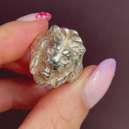 Vintage Lions Head Sterling Silver Signet Ring