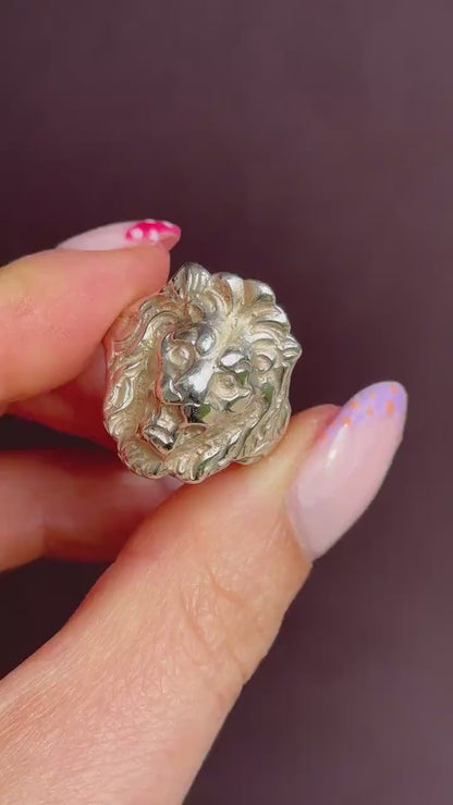 Vintage Lions Head Sterling Silver Signet Ring