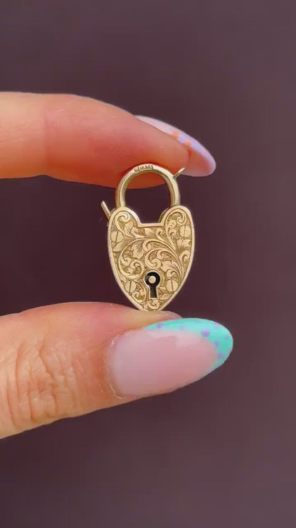 Antique '1903' 9ct Gold Engraved Opening Heart Padlock Charm Pendant