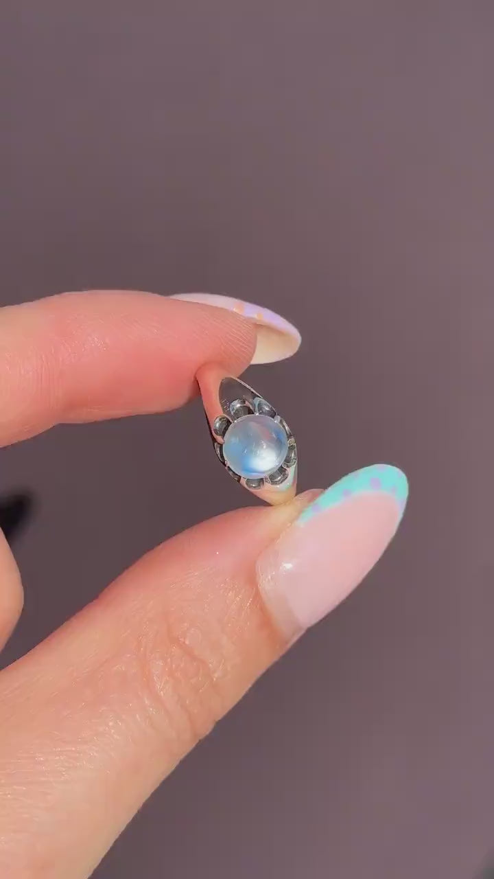 Antique 1.03ct Moonstone Oval Cabochon Sterling Silver Ring