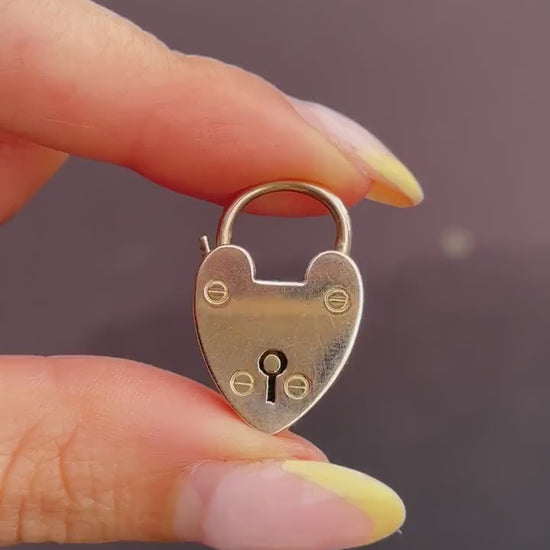 Antique Edwardian 9ct Gold Plain Heart Padlock Pendant