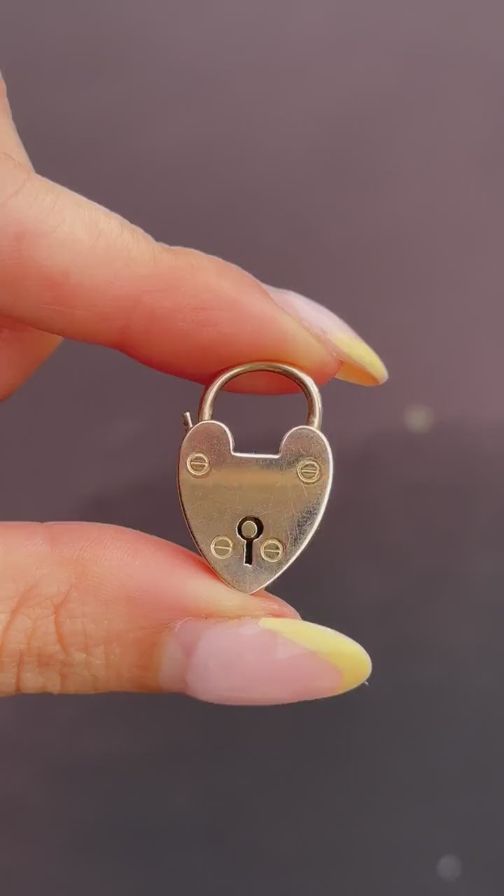 Antique Edwardian 9ct Gold Plain Heart Padlock Pendant