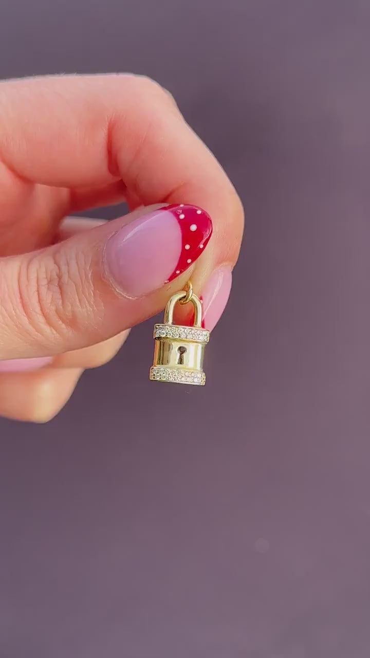 Vintage 18ct Yellow Gold Diamond Padlock Charm Pendant