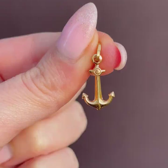 Vintage 18ct Yellow Gold Anchor Nautical Charm Pendant