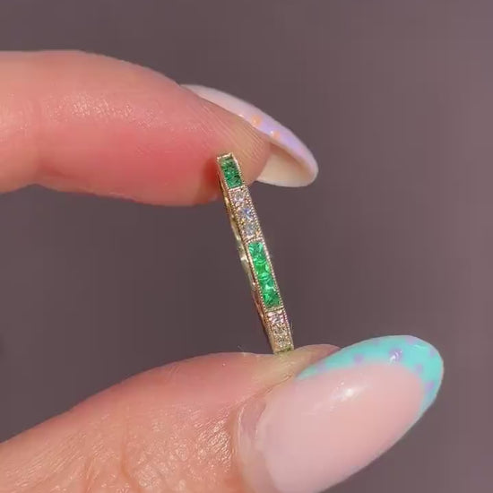 Diamond and Emerald Eternity 18ct Gold Wedding Band Ring