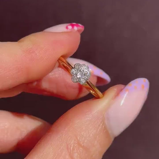 Antique Diamond Cluster Daisy 18ct Gold Ring