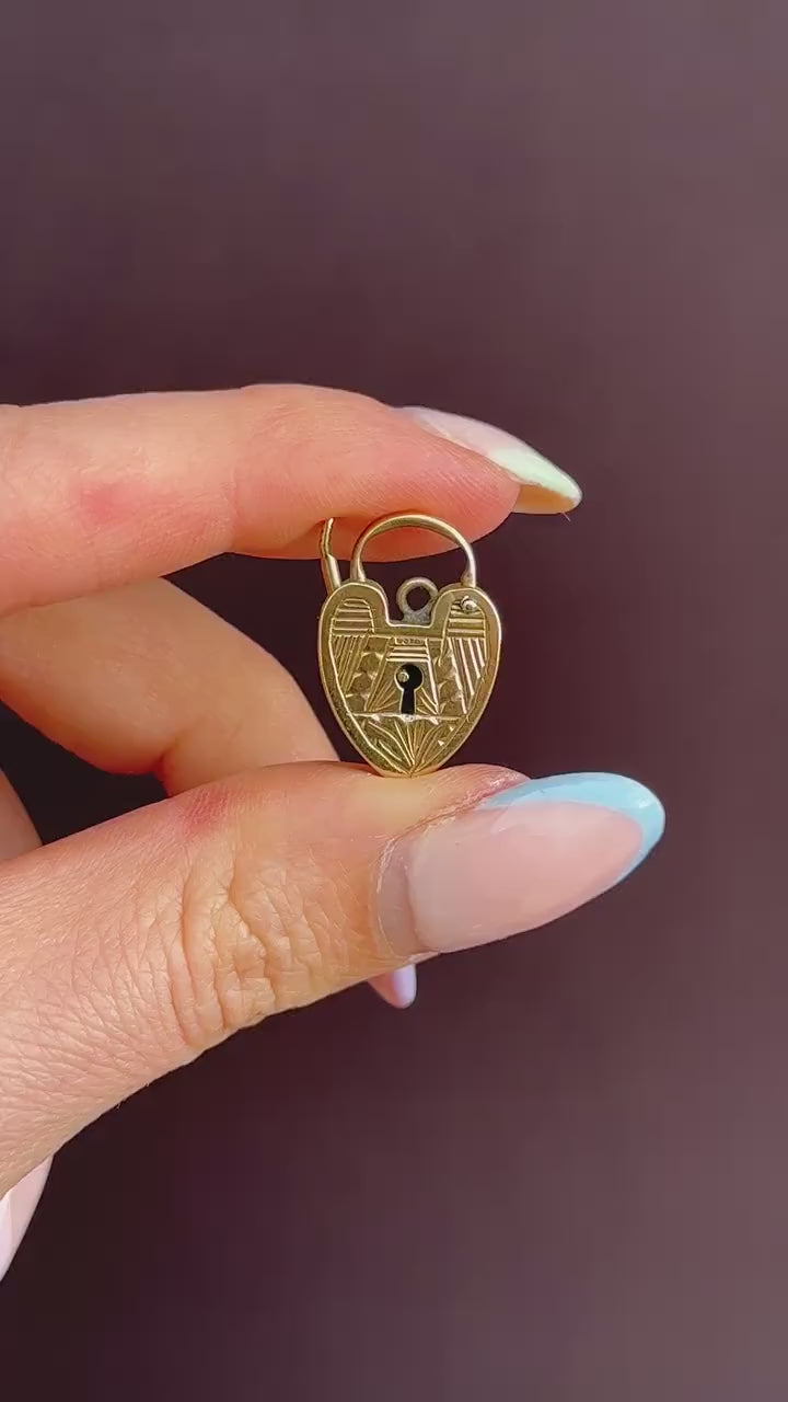 Vintage 9ct Yellow Gold Engraved Heart Padlock Charm Pendant