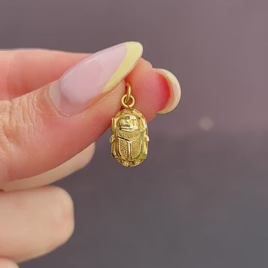 Vintage Egyptian Scarab Beetle 18ct Yellow Gold Charm Pendant