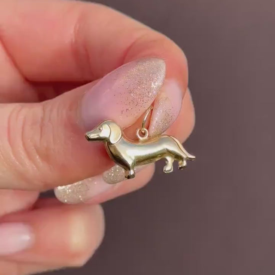 Vintage 9ct Gold Dachshund Dog Charm Pendant - Dated 1965