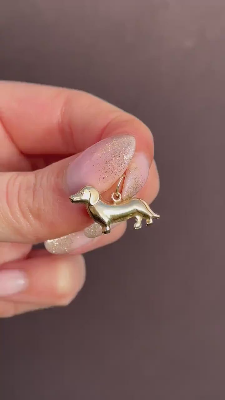 Vintage 9ct Gold Dachshund Dog Charm Pendant - Dated 1965