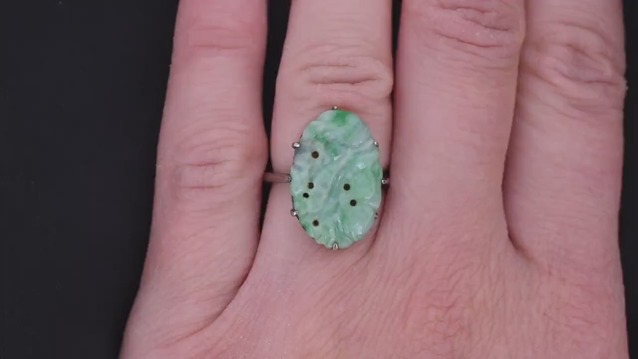 Art Deco Carved Jade Oval Panel Sterling Silver Ring | Antique Circa.1920