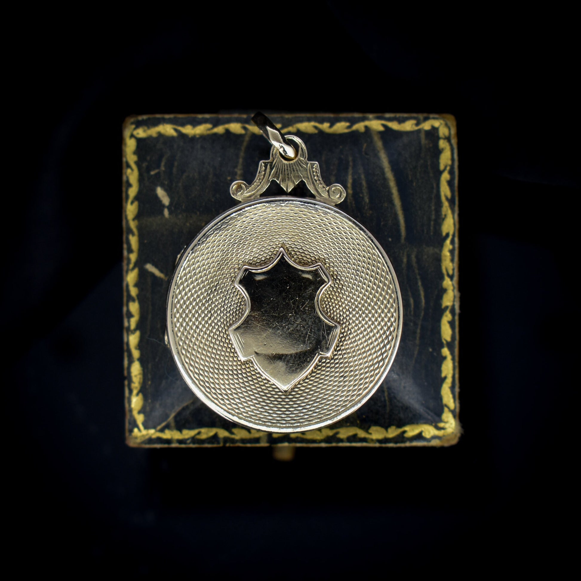 Antique 9ct 9K Gold Engraved Fancy Shield Round Circle Shield Locket Pendant