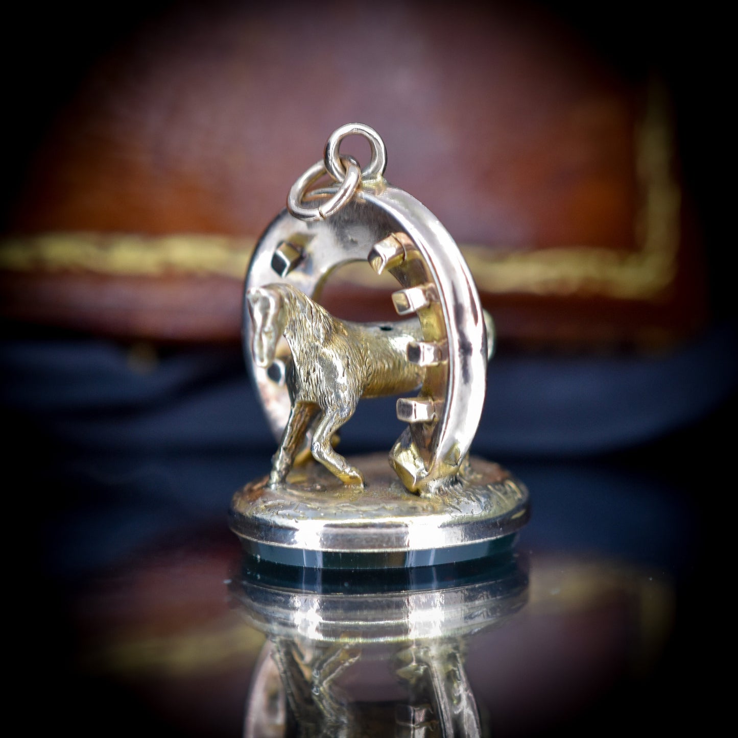 Antique Victorian 10ct Gold Bloodstone Equestrian Horse Fob Seal Pendant