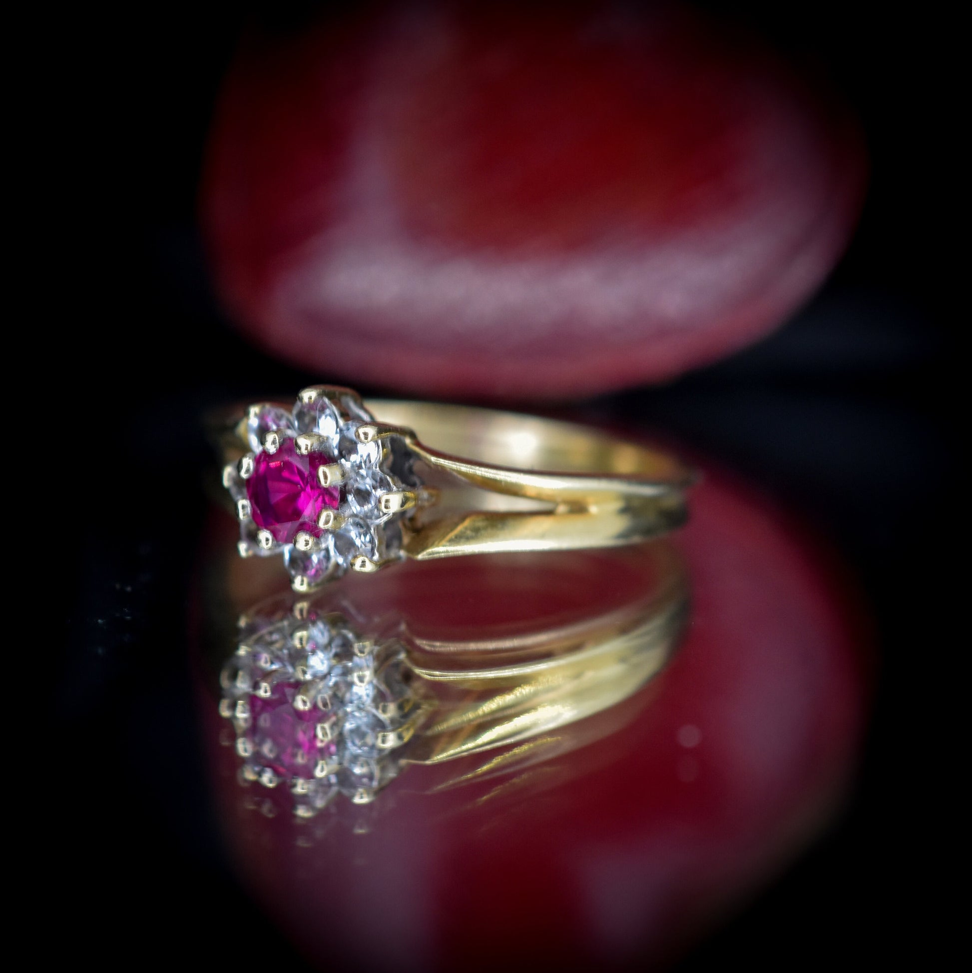 Vintage Synthetic Ruby Flower Cluster Halo 9ct 9K Yellow Gold Ring - Dated 1965