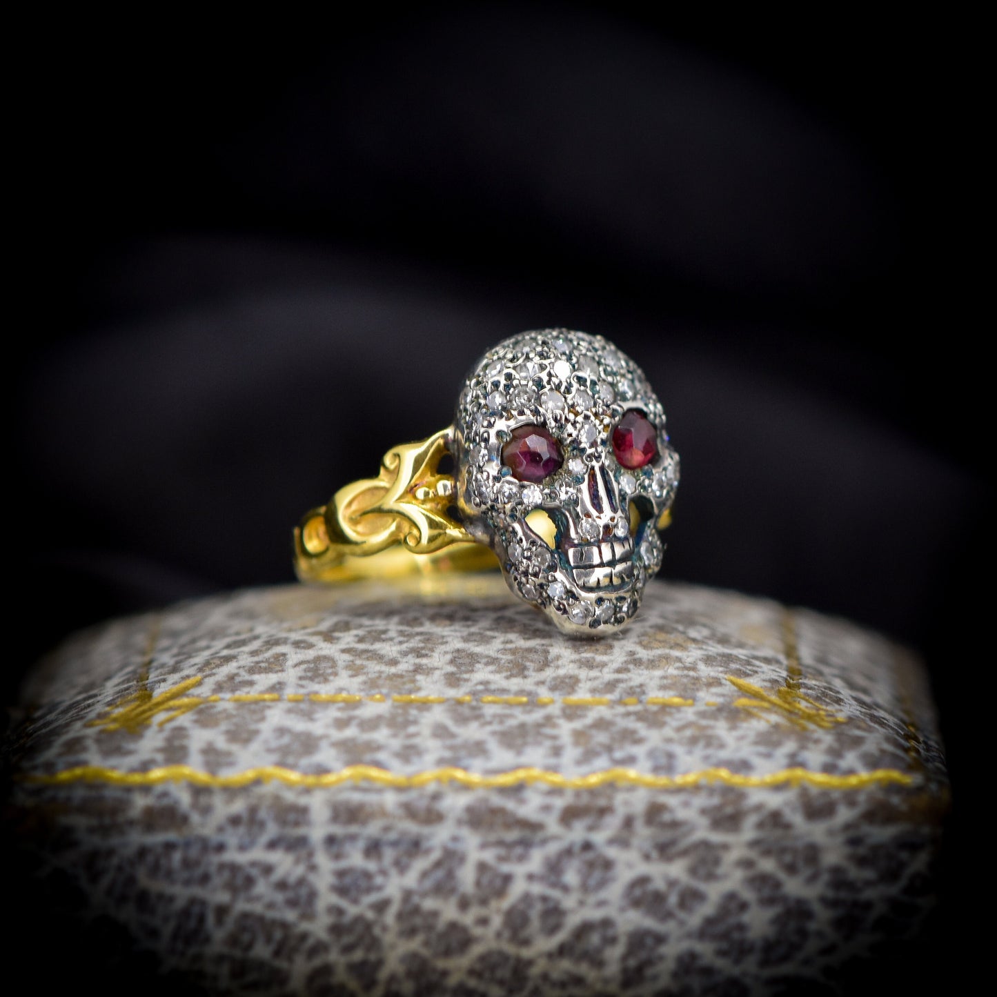 Diamond and Garnet Skull 18ct Yellow Gold and Silver Ring | Antique Style