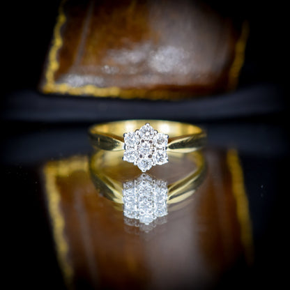 Vintage 0.50ct Diamond Daisy Cluster 18ct Gold Ring