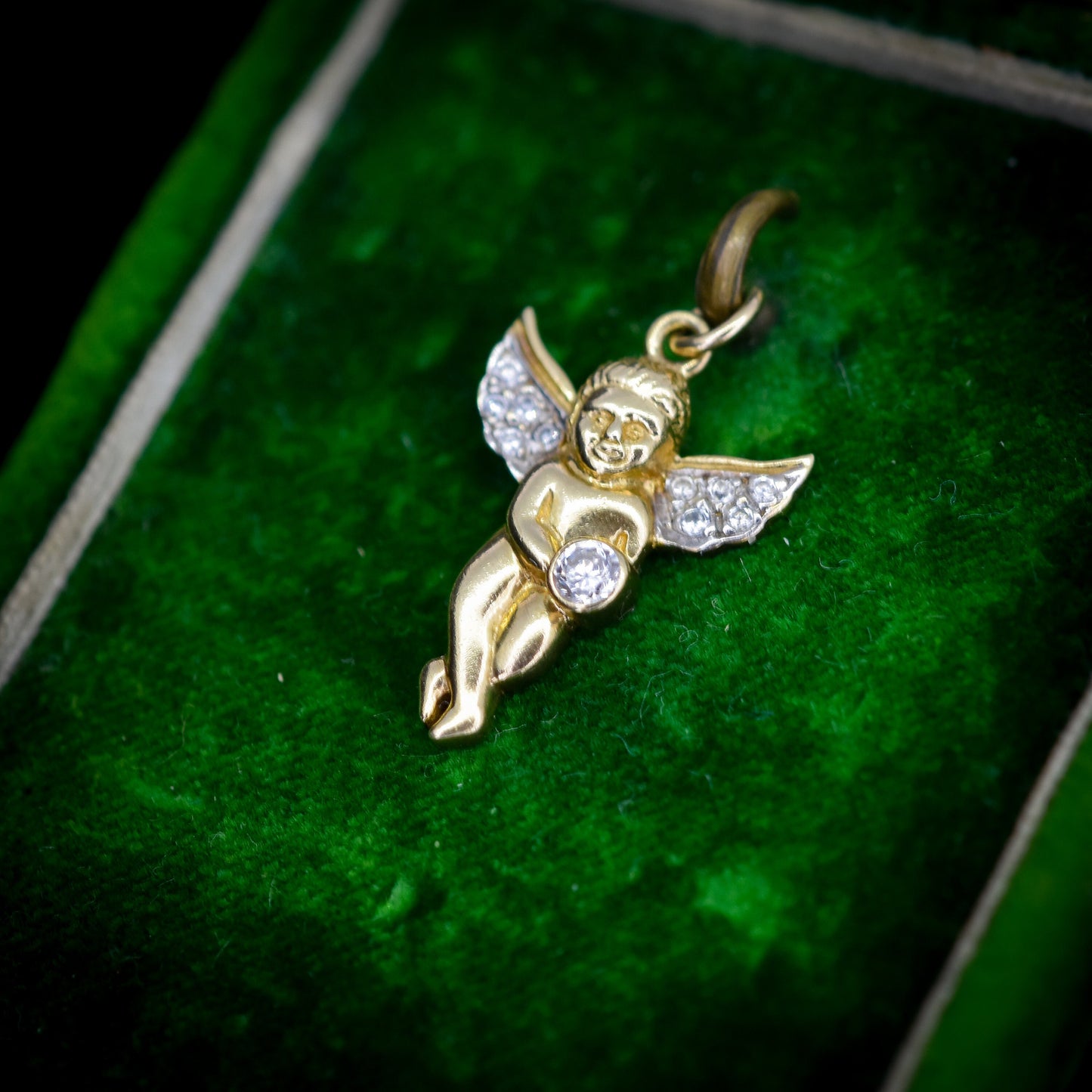 Vintage Cherub Angel 9ct Gold Charm Pendant