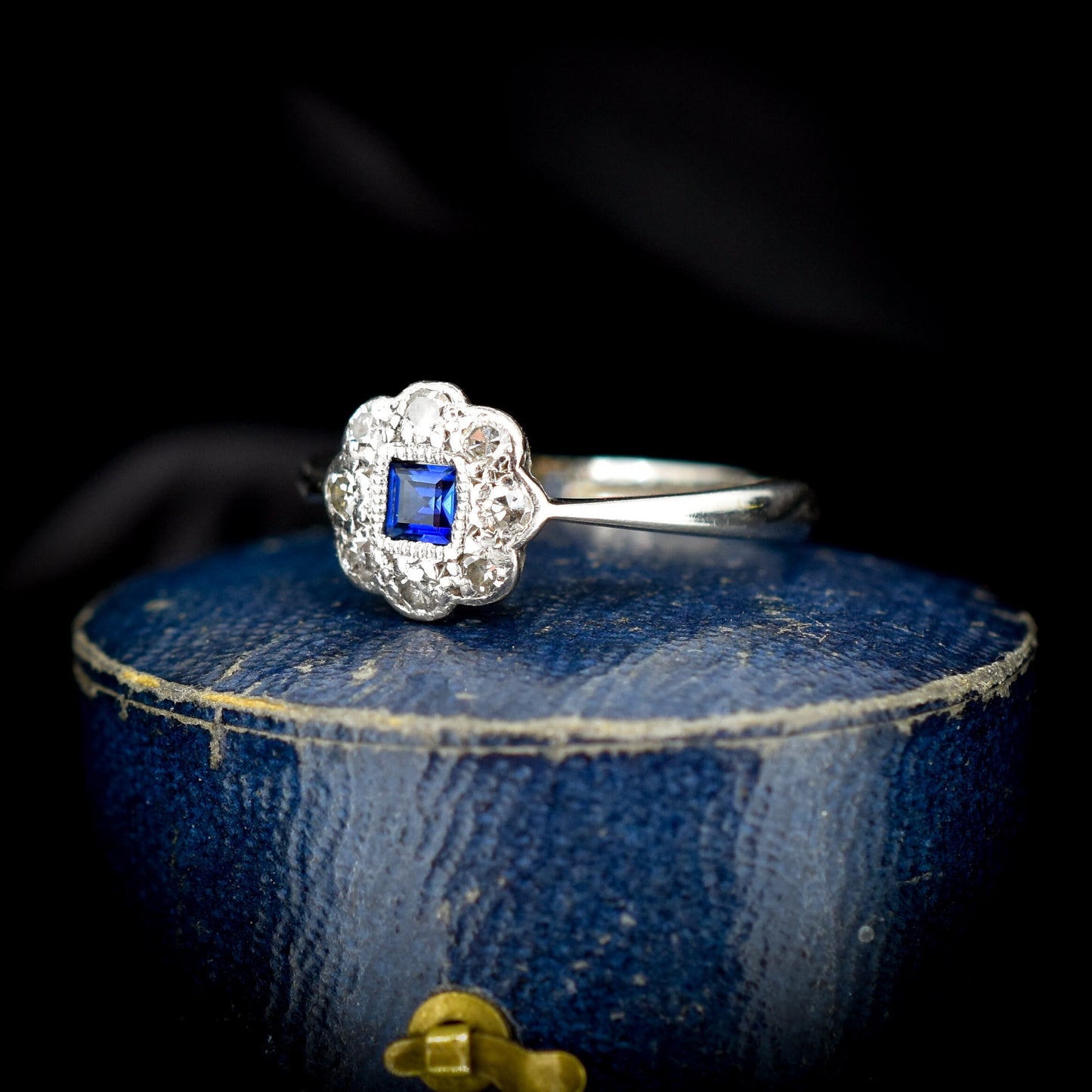 Antique Sapphire and Diamond Daisy Cluster 18ct White Gold and Platinum Ring