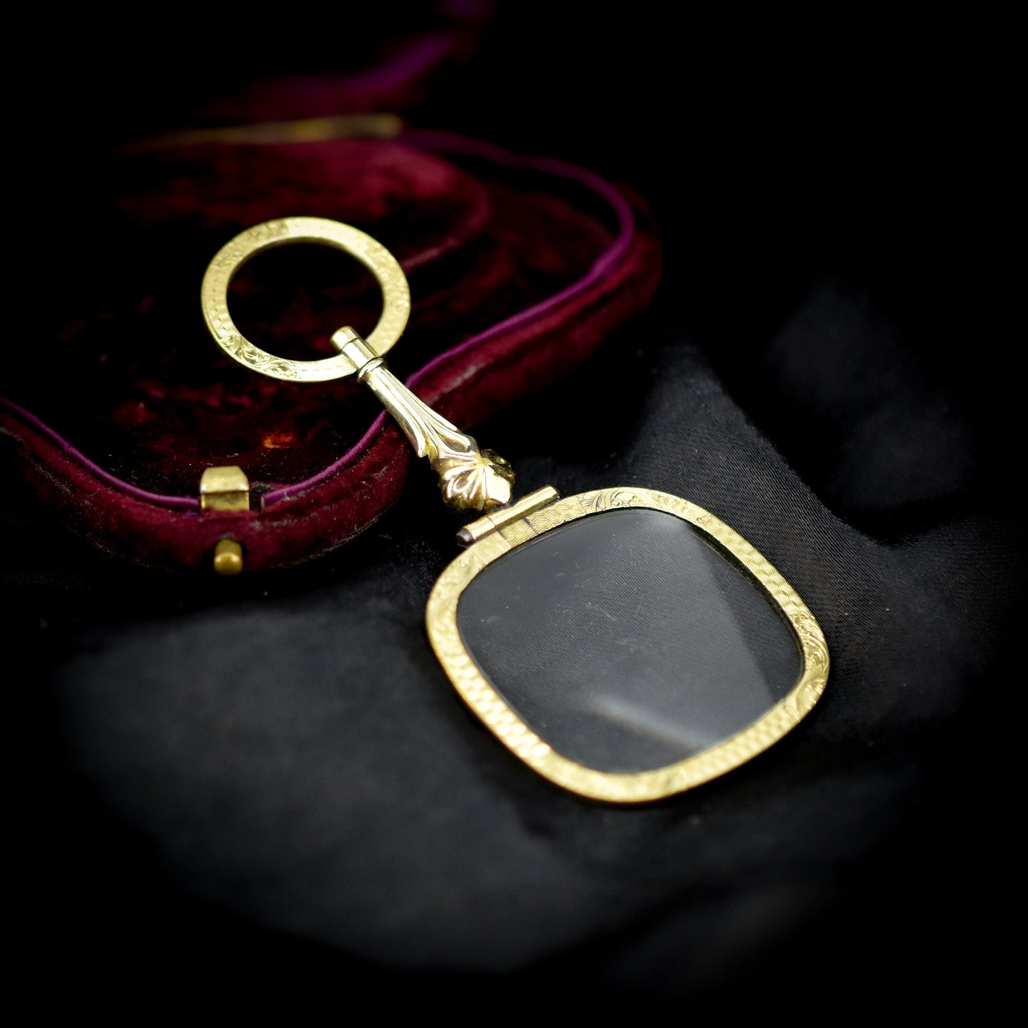 Antique Quizzing Magnifying Glass Rolled Gold Pendant | Victorian