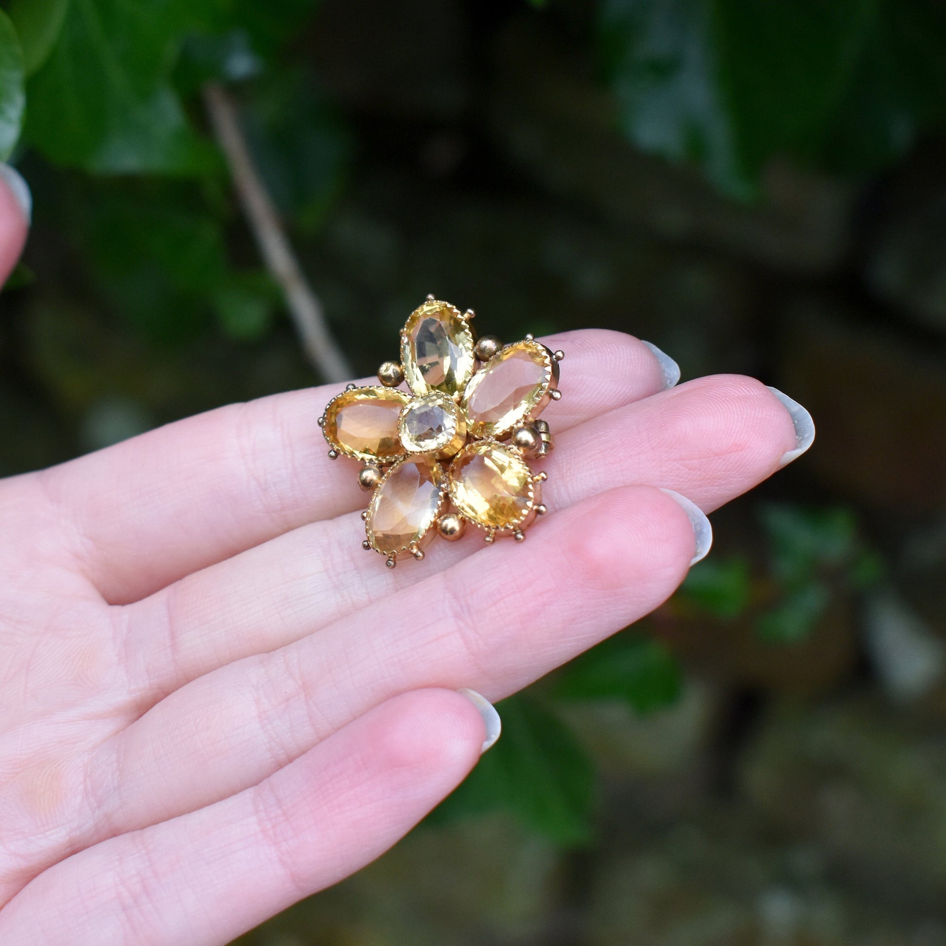 Antique Victorian Citrine Pansy 15ct Gold Brooch