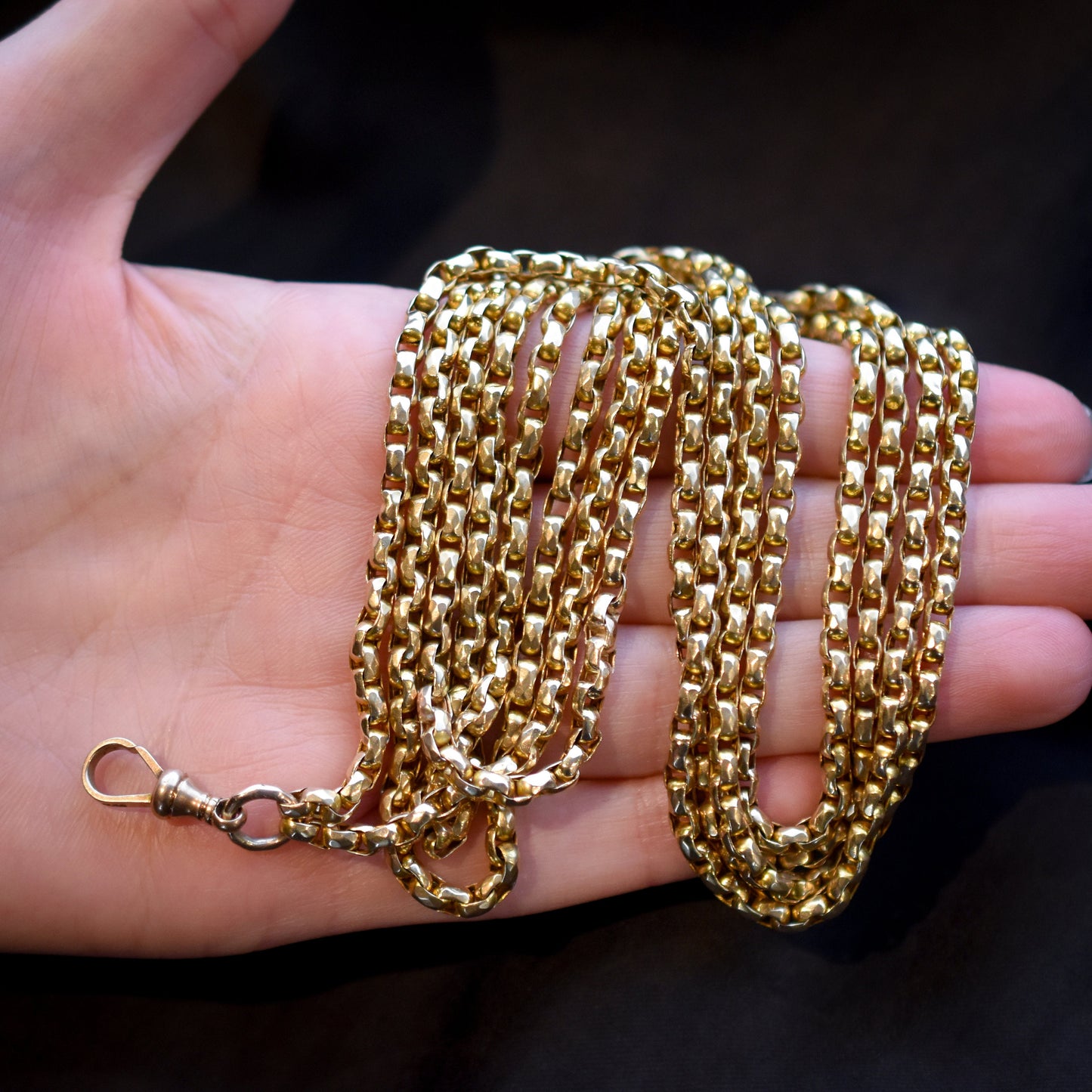 Antique Victorian 9ct Gold Long Guard Chain Necklace (47.2g)
